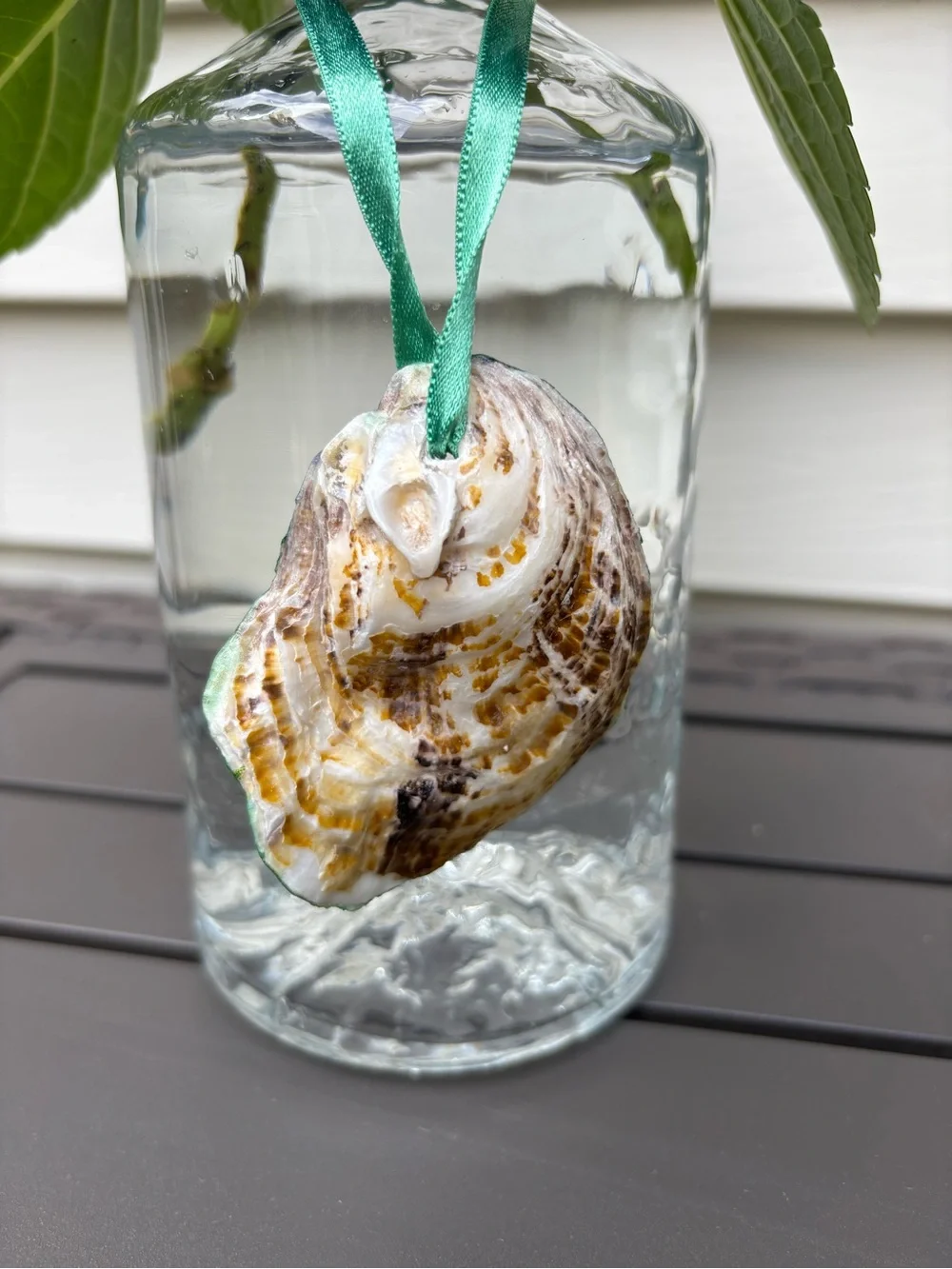 Handmade hydrangea decoupage shell ornament with vase